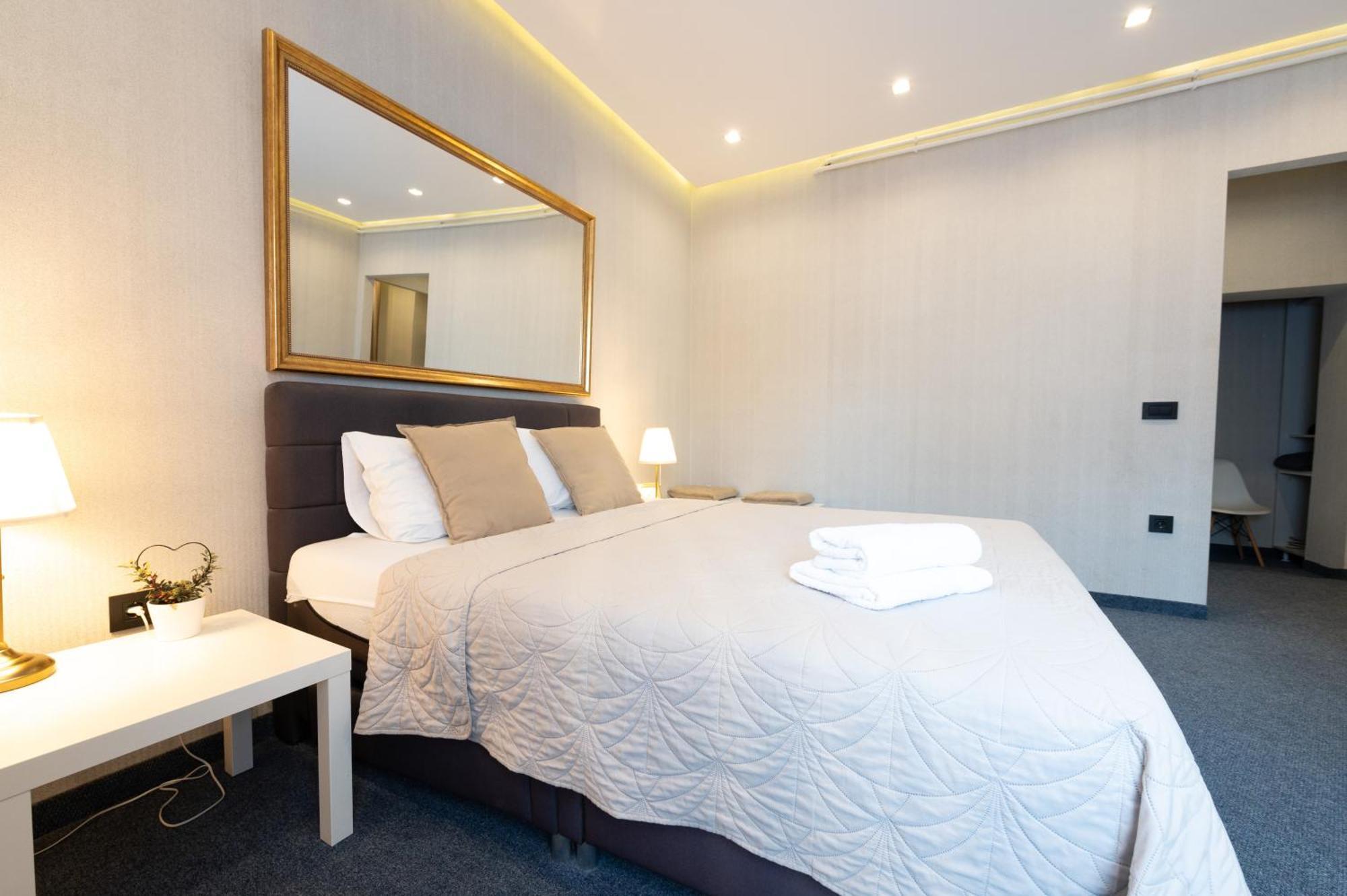 Central Belgrade Apartments Free Parking เบลเกรด ภายนอก รูปภาพ