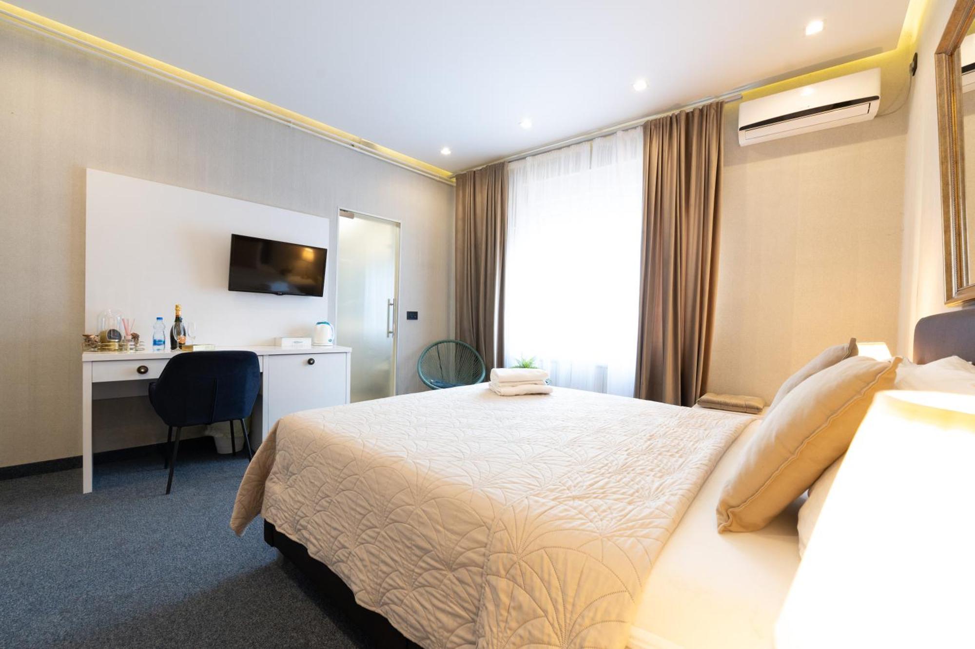 Central Belgrade Apartments Free Parking เบลเกรด ภายนอก รูปภาพ