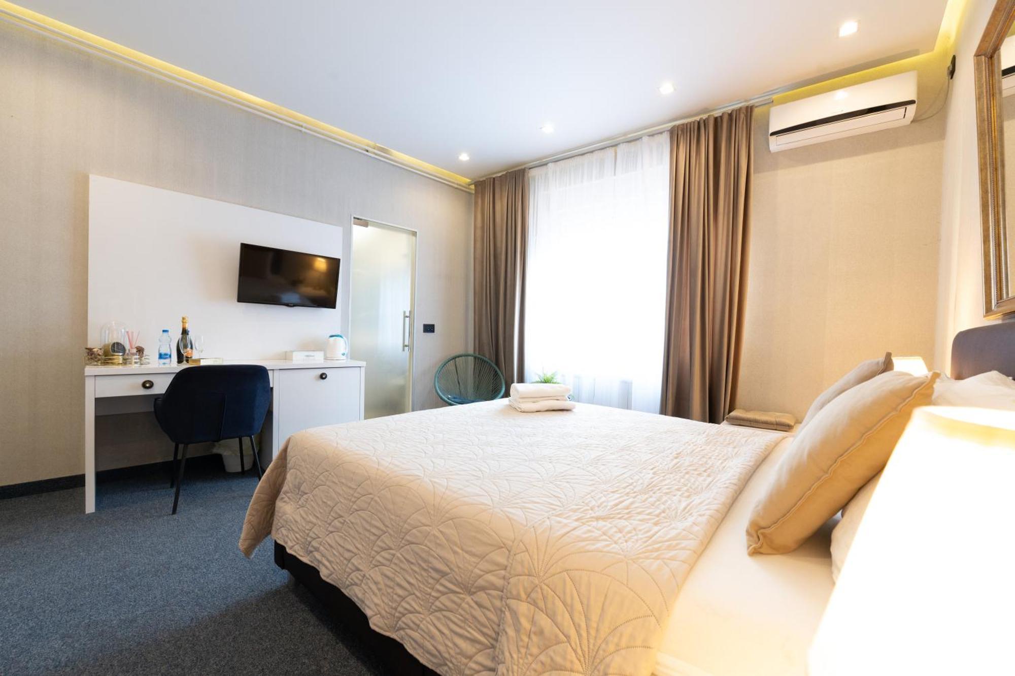 Central Belgrade Apartments Free Parking เบลเกรด ภายนอก รูปภาพ