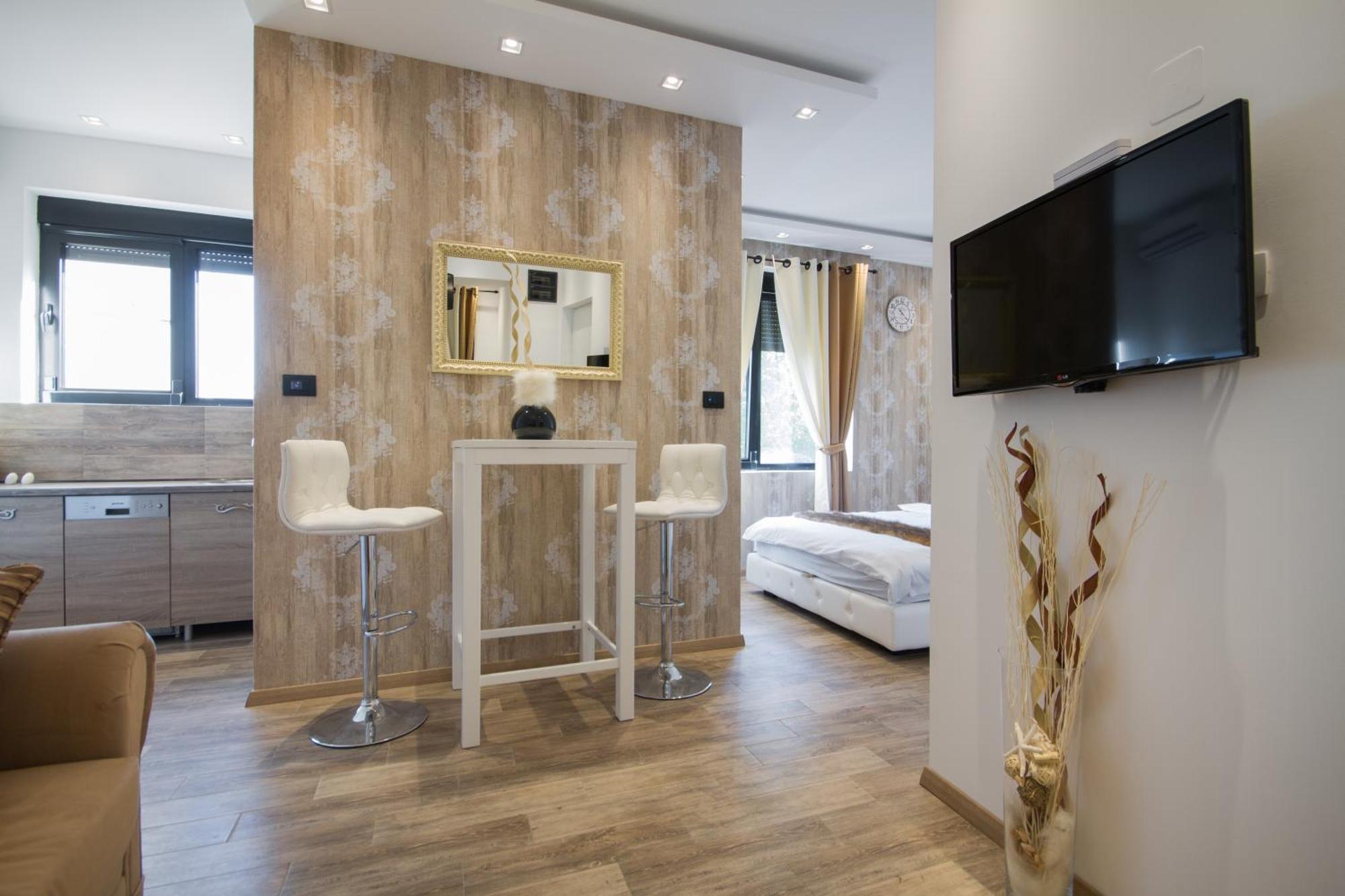 Central Belgrade Apartments Free Parking เบลเกรด ภายนอก รูปภาพ